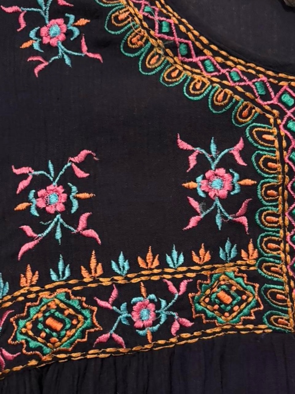 Boho embroidered NWT 100% cotton flared sleeve top xs - Picture 7 of 8